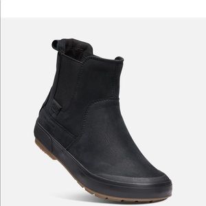 Keen Elsa Chelsea boot